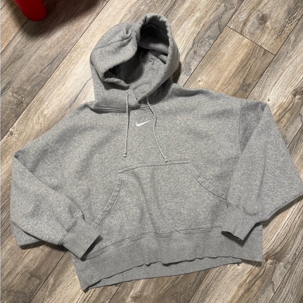 Nike women oversized shorty Gray Hoodie Sweater